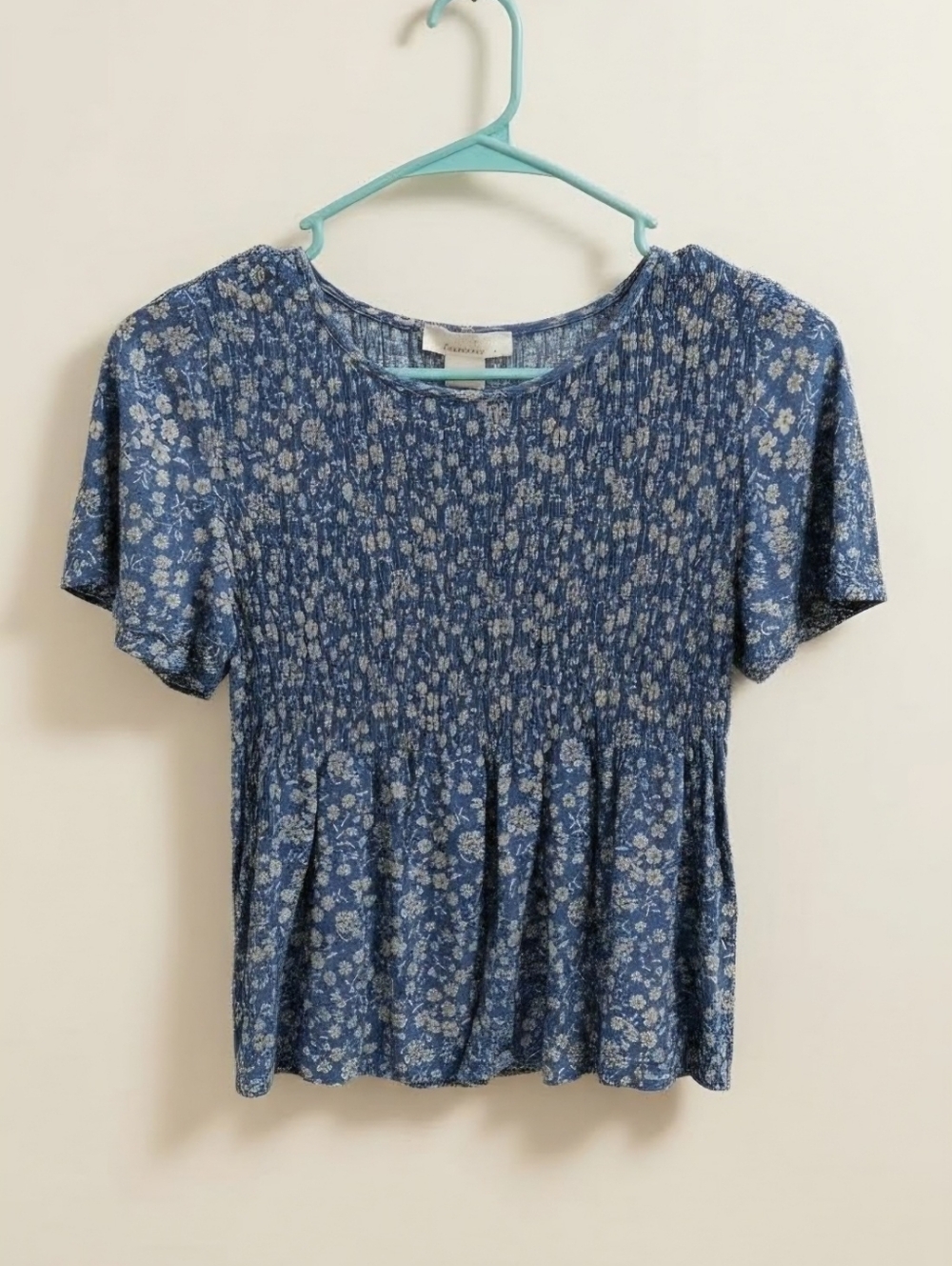 URBAN Romantics Blue and White Floral Blouse